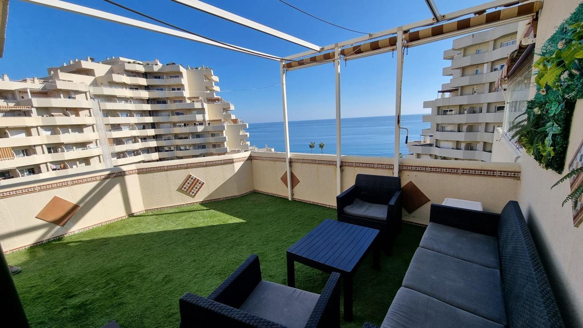 Benalbeach. Espectacular Terraza, Vistas Al Mar. Benalmádena Exterior photo